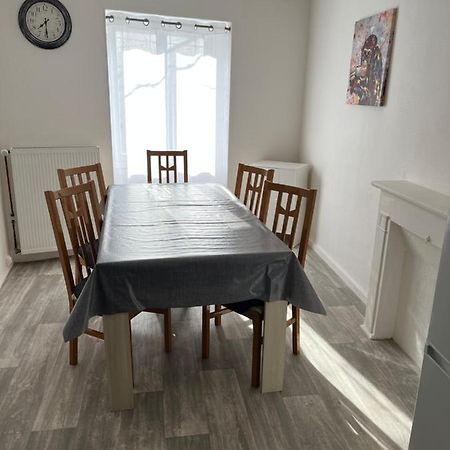 Charmante Maison De Ville Avec Parking A Cote. Morlaix Eksteriør billede